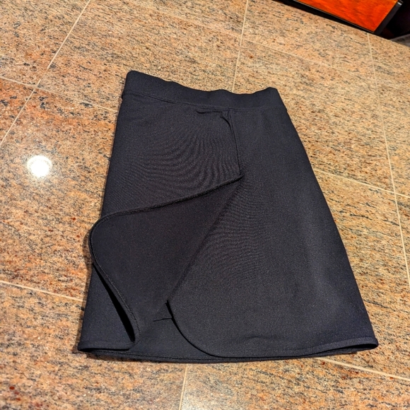 Lands End Plus Size Black Performanc Knit Skirt.  Size 2X EUC - Picture 9 of 9